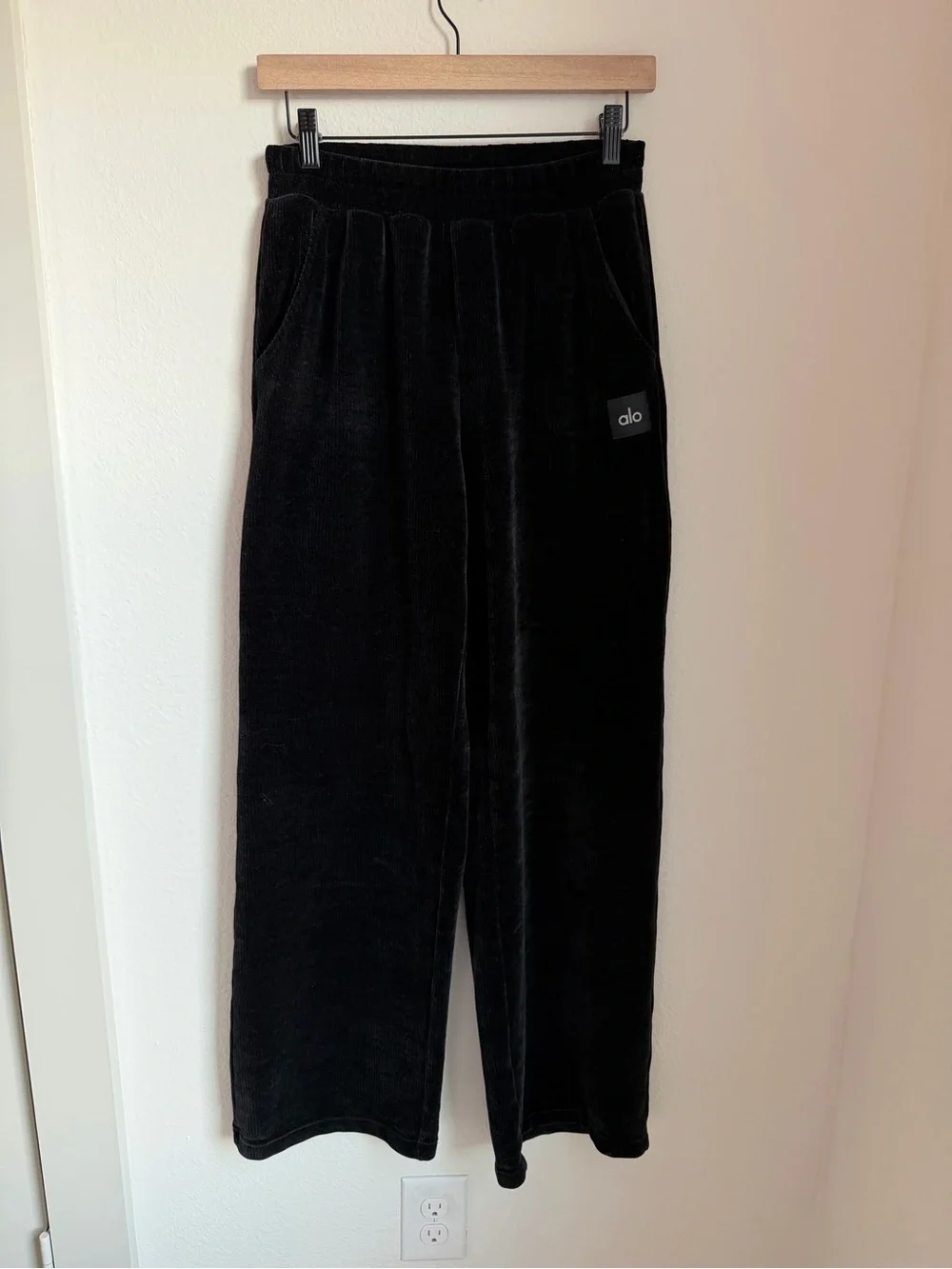 Alo Chenille Chalet Set Black Velour Button-Up Cardigan and Pants